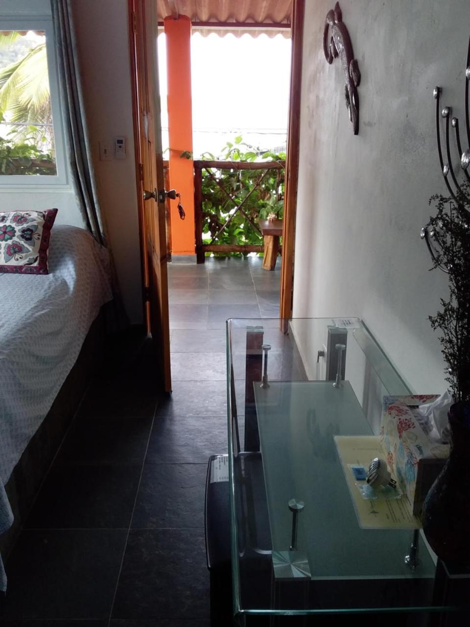 Panama Reef Bed and Breakfast Puerto Lindo Eksteriør billede